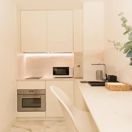 Downtown Flat By Lovelystay Lejlighed